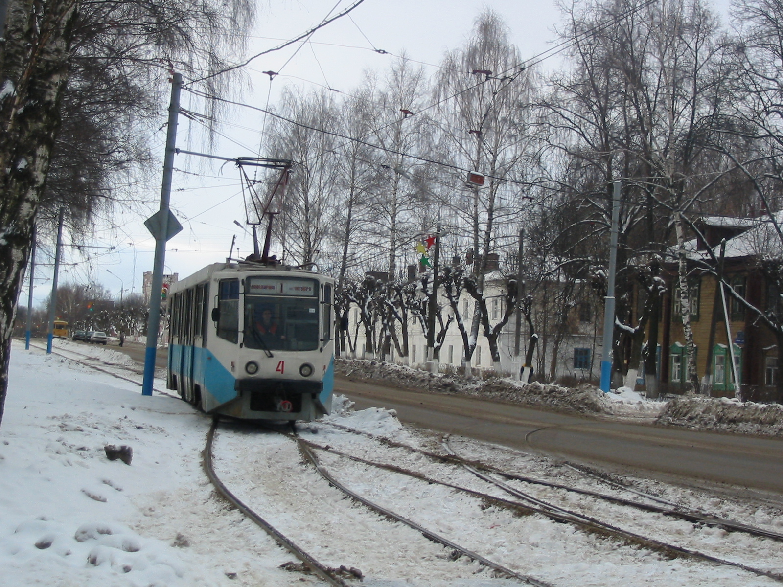 Трамвай 71-608КМ 4