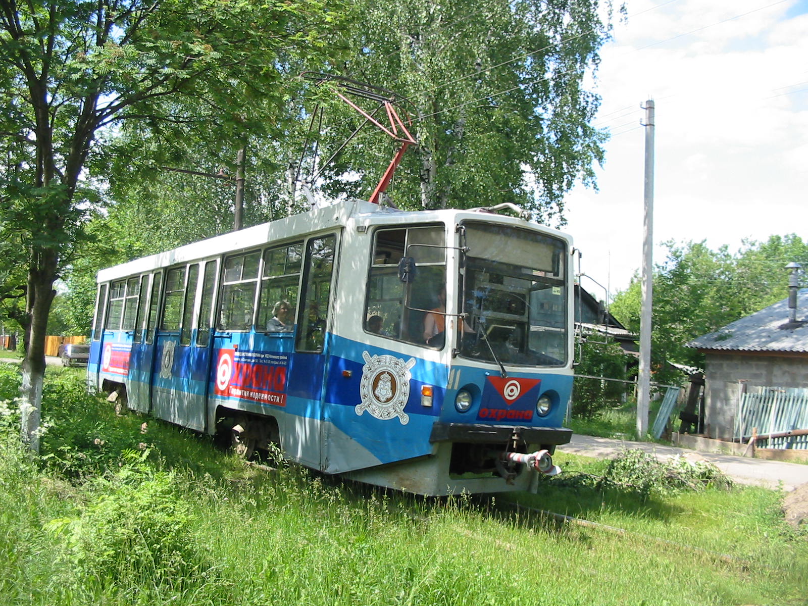 Трамвай 71-608КМ 11