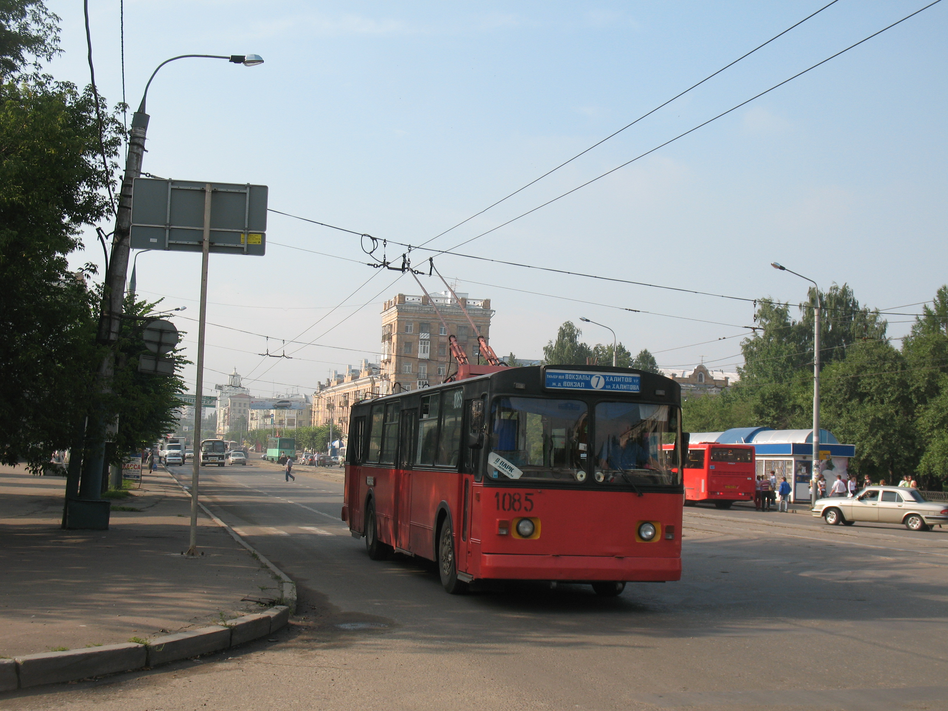 Троллейбус ЗиУ-682Г 1085 маршрут 7