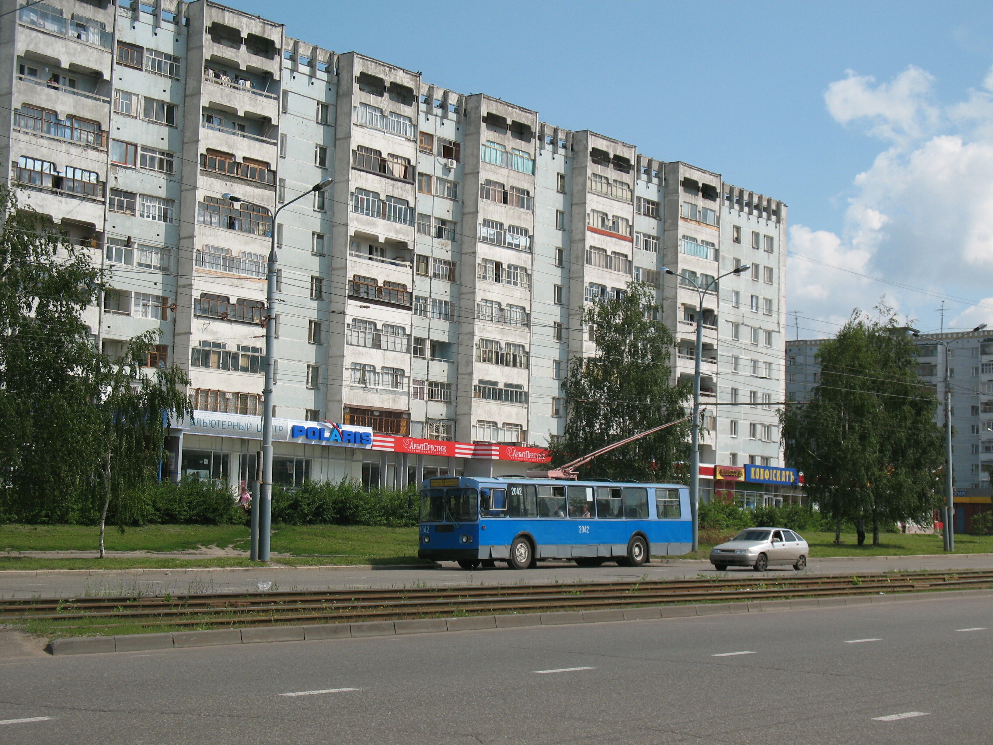 Троллейбус ЗиУ-682Г 2049 маршрут 12