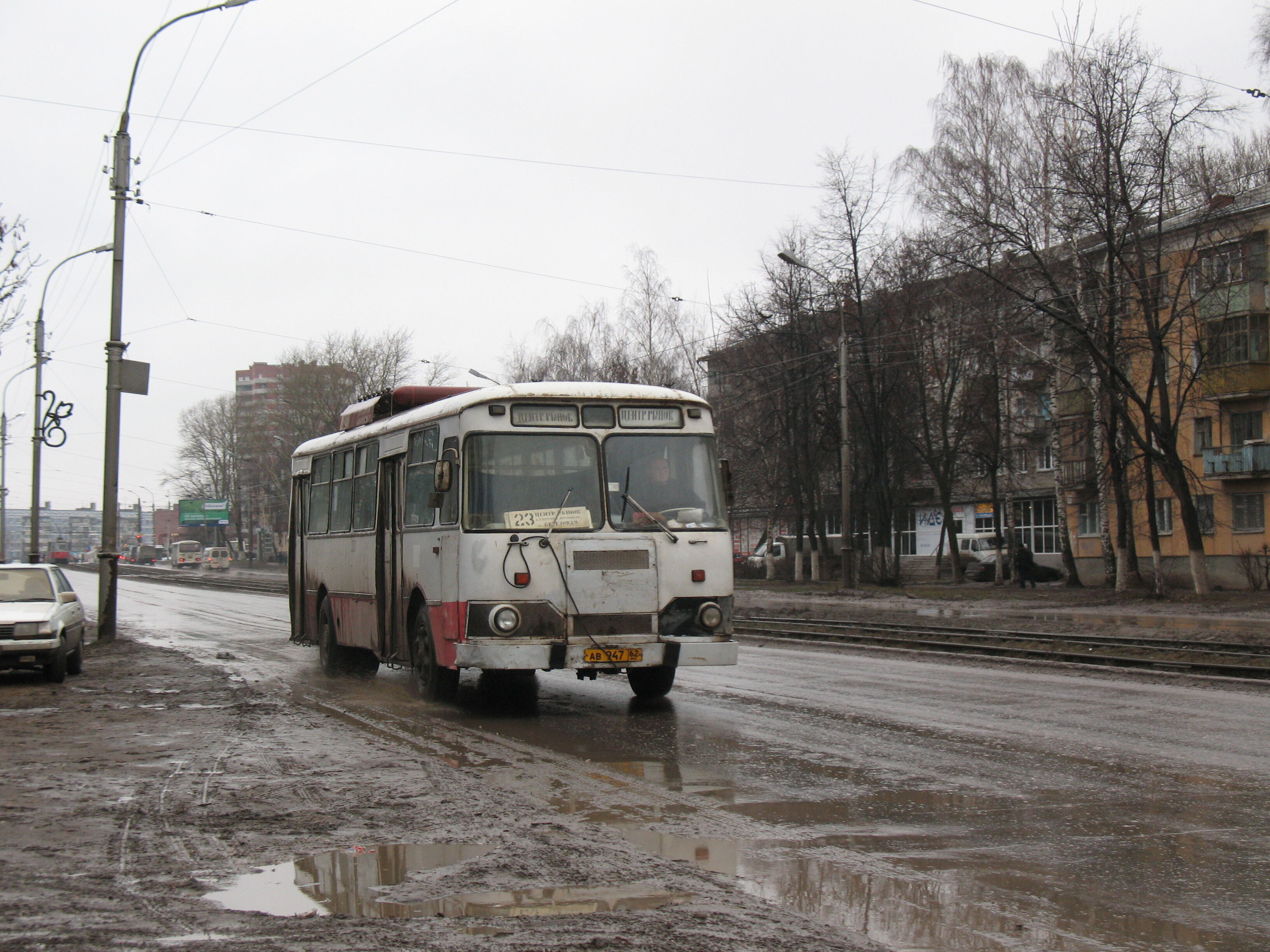 Городской автобус ЛиАЗ-677М АВ 947 62