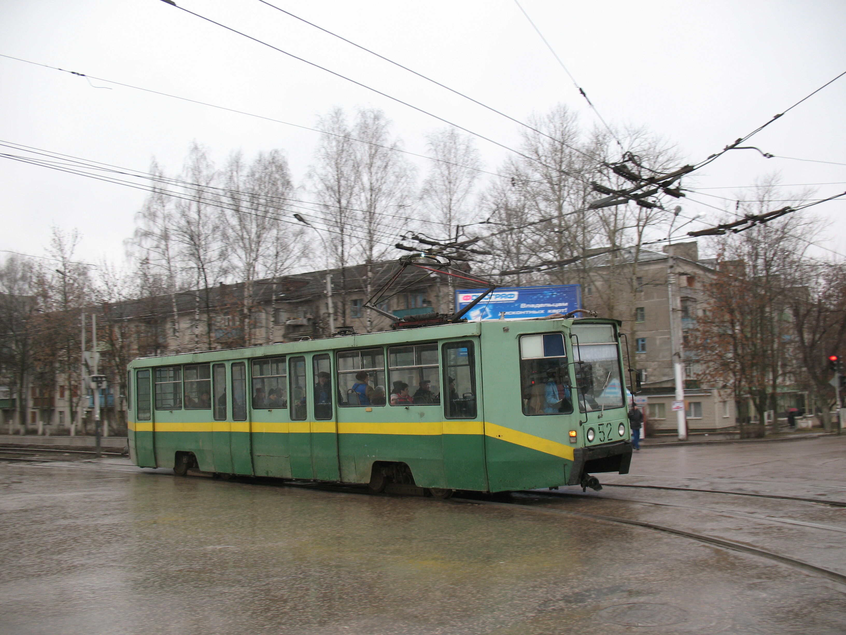 Трамвай 71-608К 52
