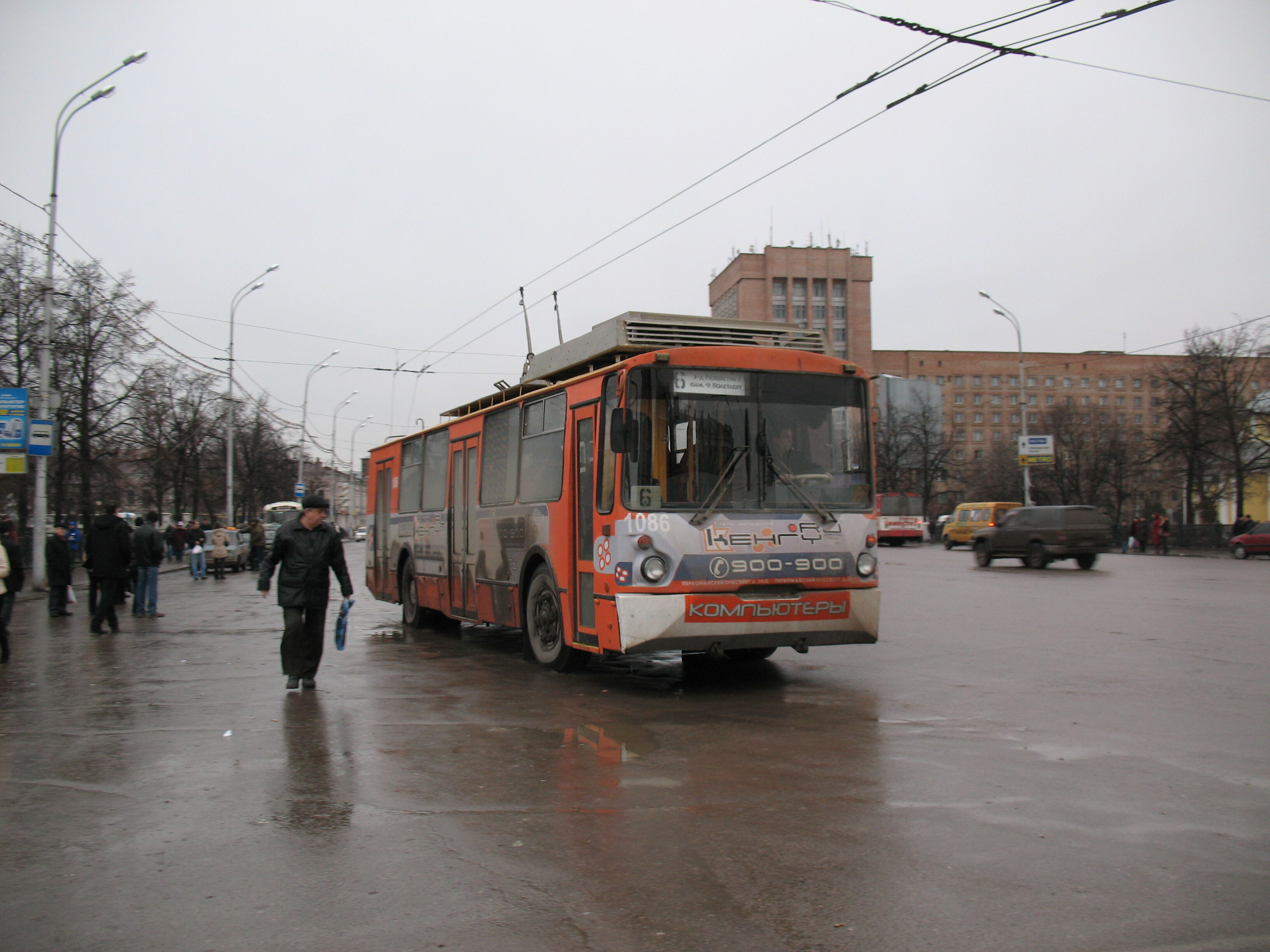 Троллейбус ВЗТМ-5298 1086 (2003) маршрут 6