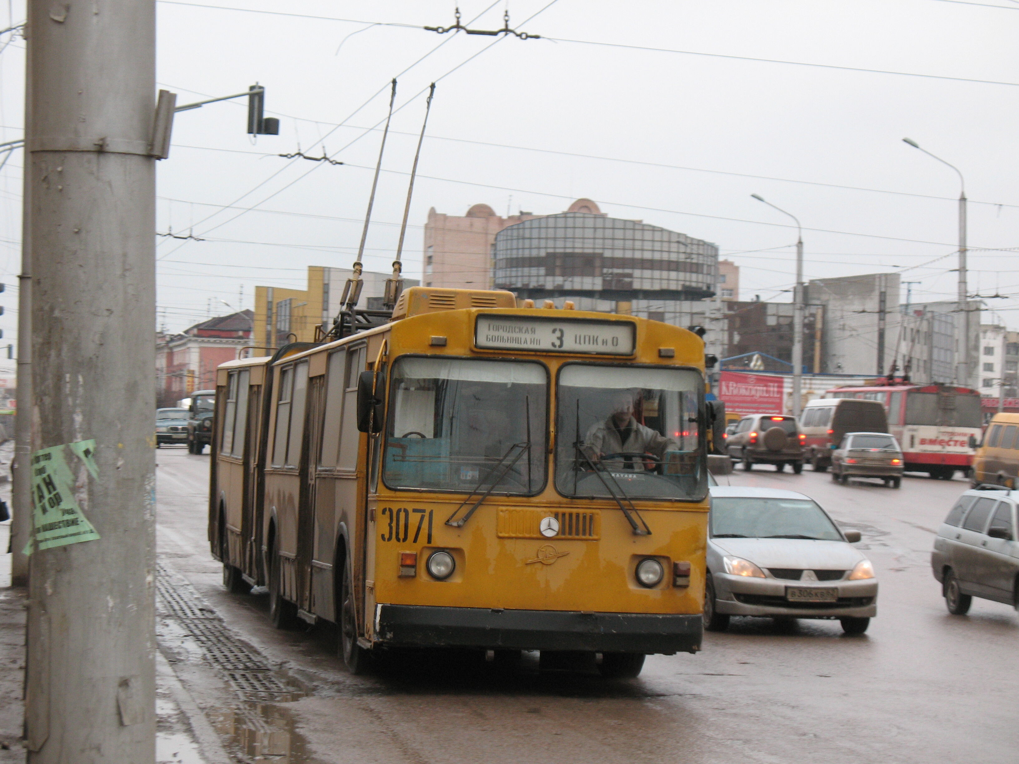Троллейбус ЗиУ-620501 3071 (1998-2019) маршрут 3