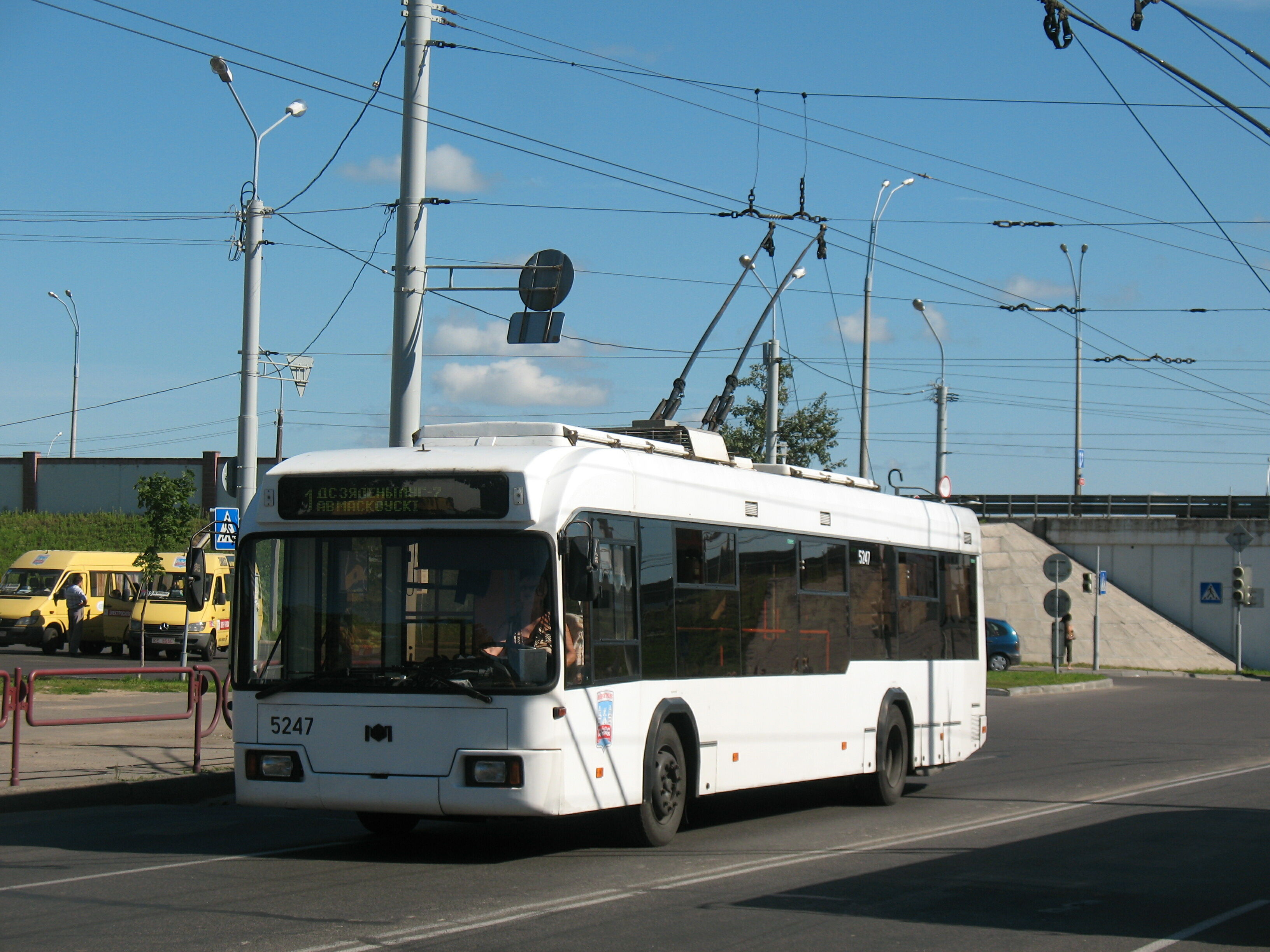 Новый троллейбус БКМ-321 5247