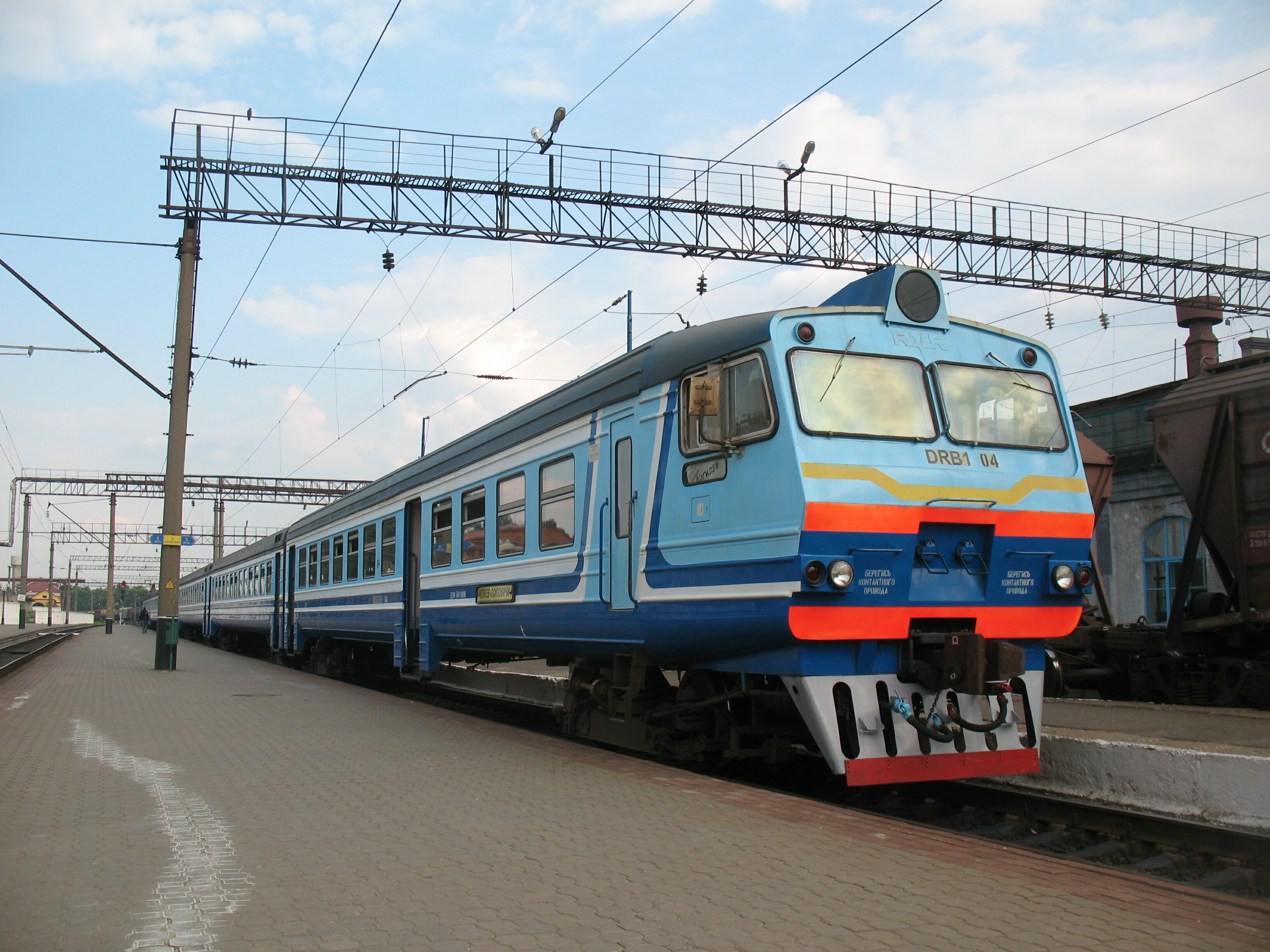 Дизель-поезд DR1B-04