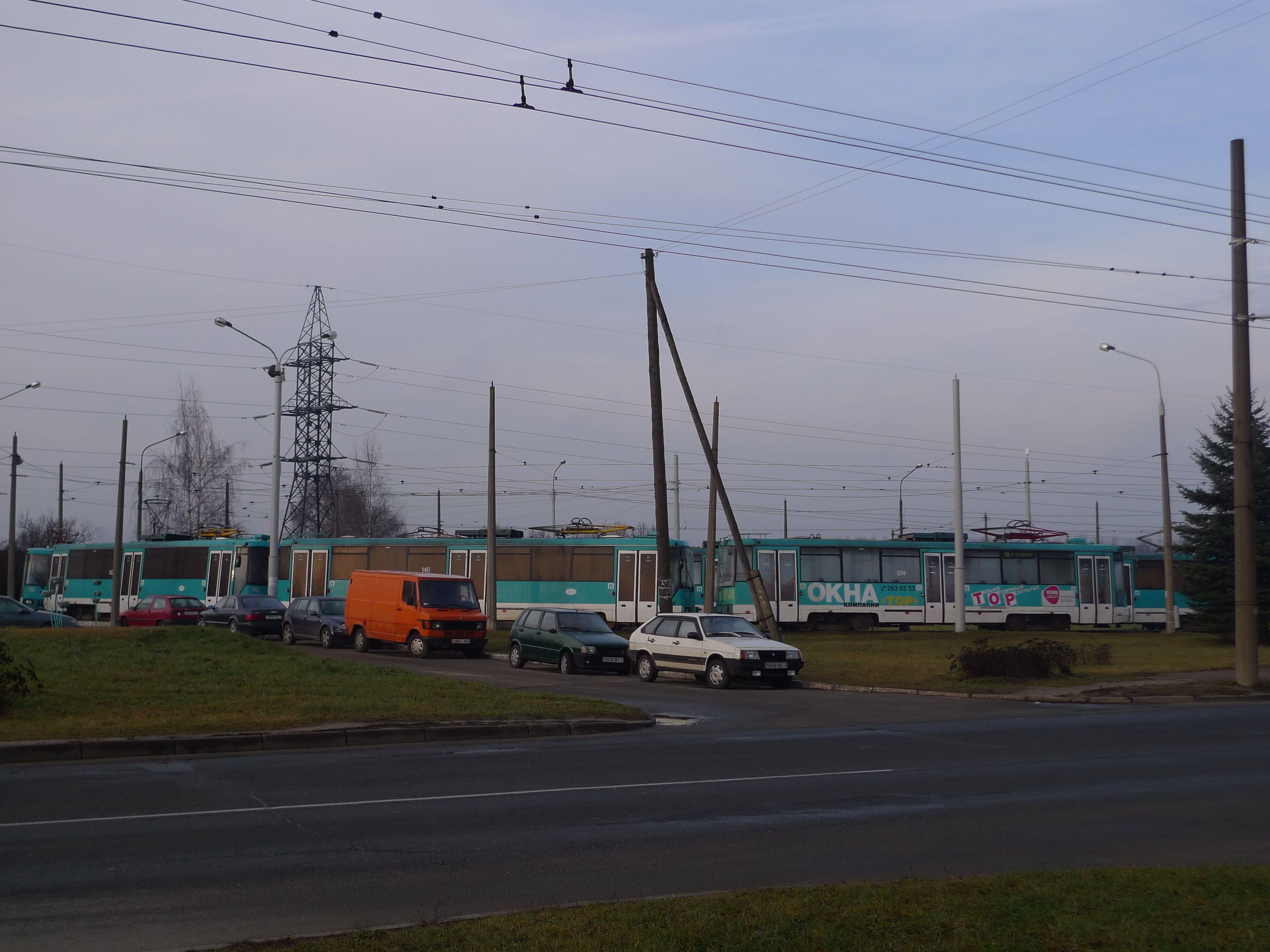 Трамвайная конечная Серебрянка, временно изолированая линия на период ремонта моста