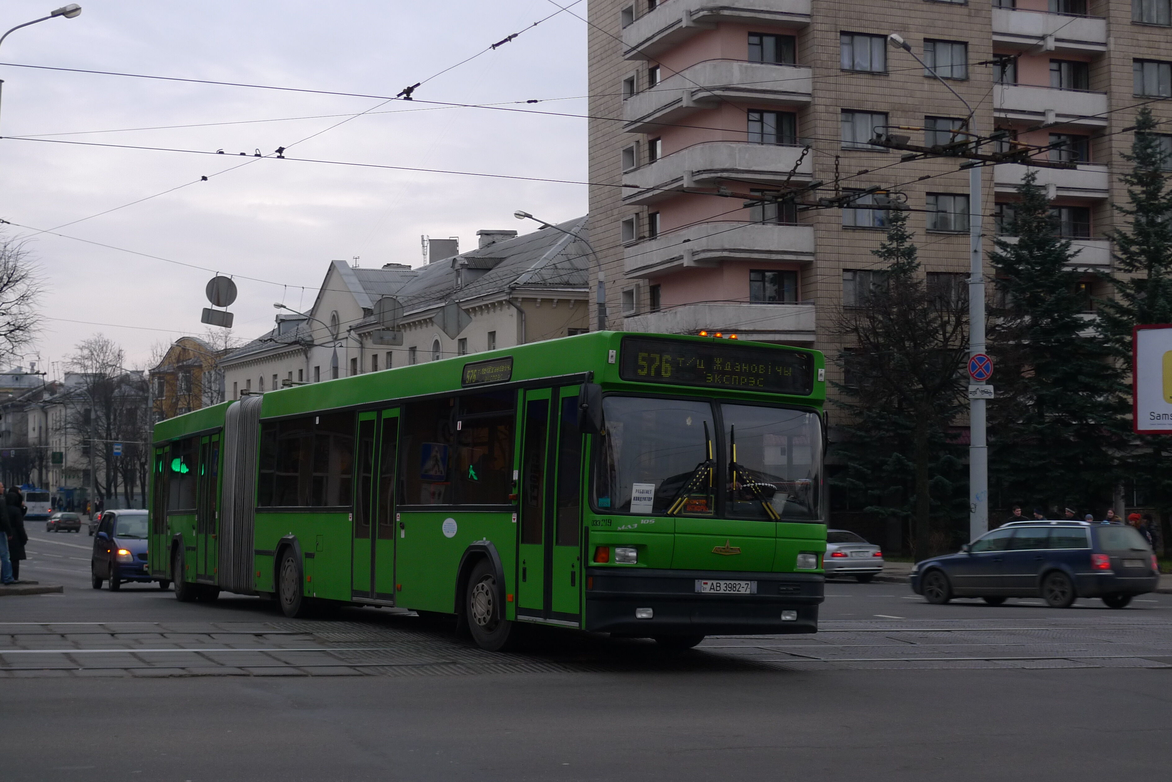 Городской автобус МАЗ-105