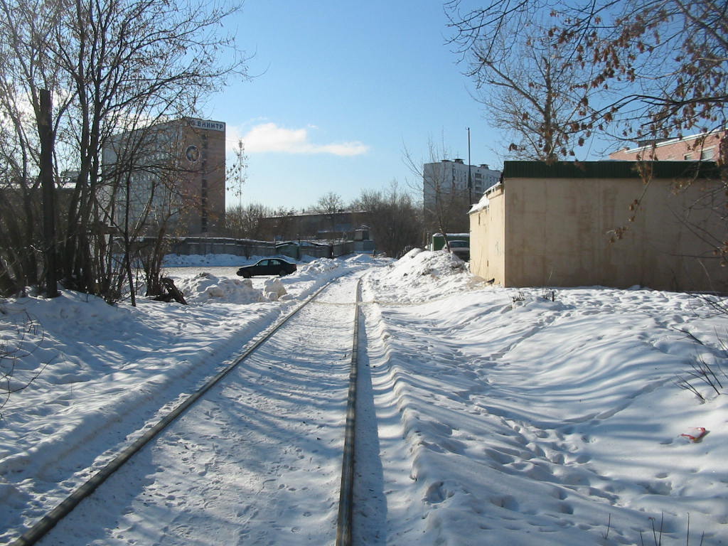 Подъездной путь на улице Берзарина, вид на юго-запад