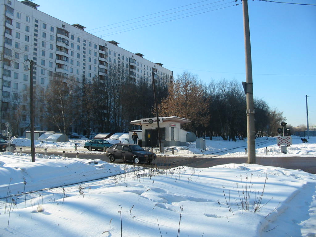 Подъездной путь на улице Берзарина, вид на юго-запад
